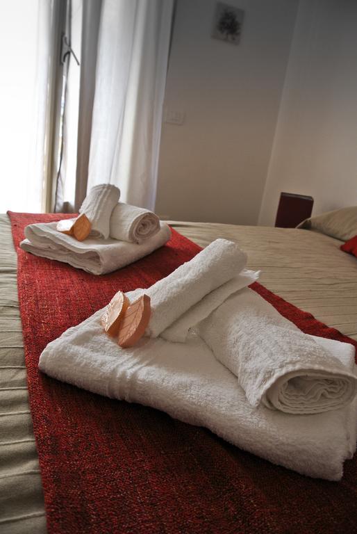 B&B Roma Citta Aperta ห้อง รูปภาพ