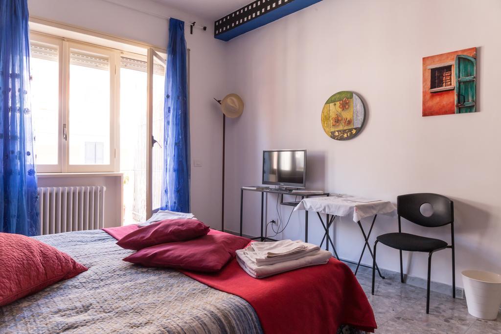 B&B Roma Citta Aperta ภายนอก รูปภาพ