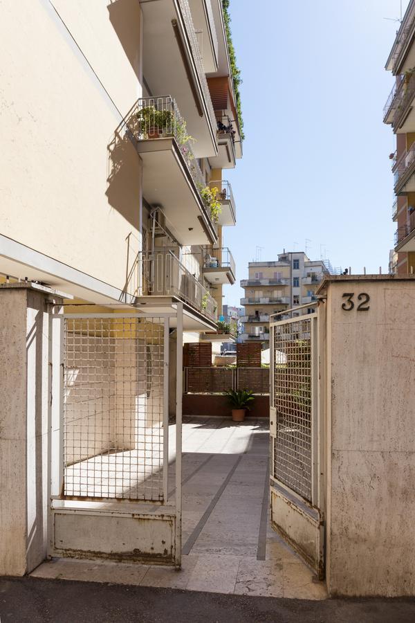 B&B Roma Citta Aperta ภายนอก รูปภาพ